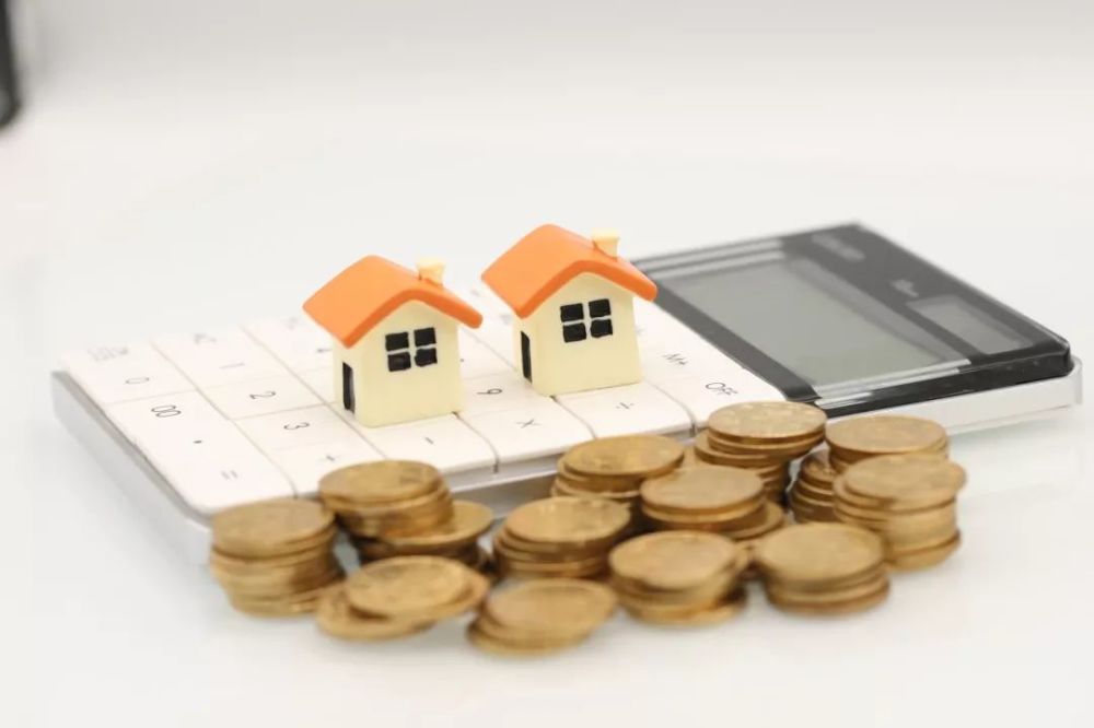 四大银行哪个适合存钱利息高，四大银行哪个存钱利息高些